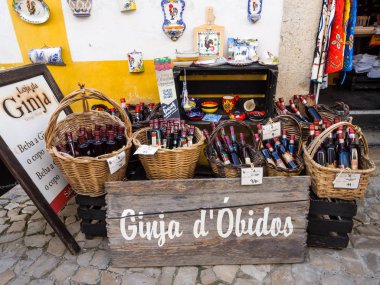 Ginja de Obidos mağazada satılan