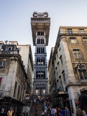 Santa justa Asansör