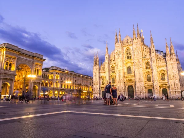 Architecture of Milan Cathedral — Stock Photo, Image