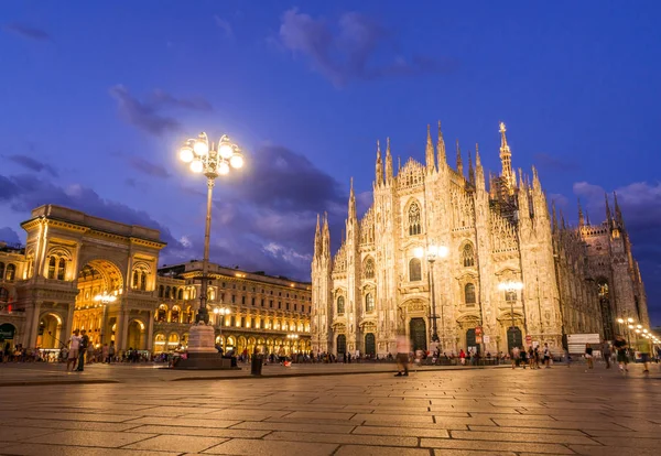 Architecture of Milan Cathedral — Stock Photo, Image