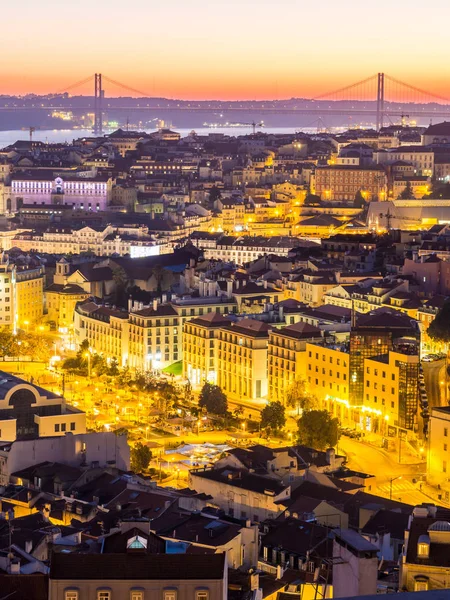 Kvällen stadsbilden i Lissabon Royaltyfria Stockfoton