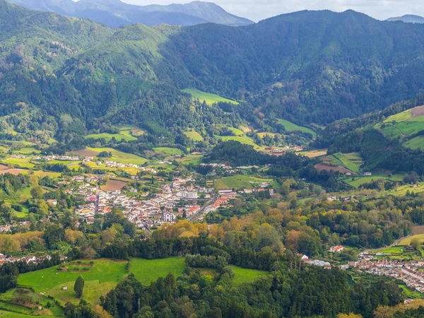 Furnas em Ilha de São Miguel — Fotografia de Stock