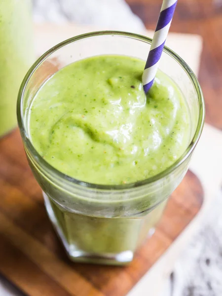 Dikke Groene Vegan Smoothie Een Glas — Stockfoto