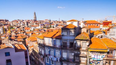 Porto, Portekiz - 12 Şubat 2018: Mimari eski kasaba Porto Portekiz.