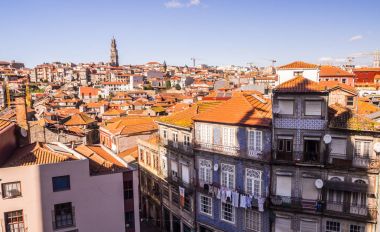 Porto, Portekiz - 12 Şubat 2018: Mimari eski kasaba Porto Portekiz.