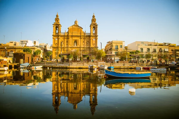 Igreja Paroquial Msida Reflexão Nascer Sol Malta — Fotografia de Stock