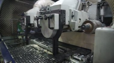 Bileme Makinası, dolly atış ahşap ahşap bar geliyor