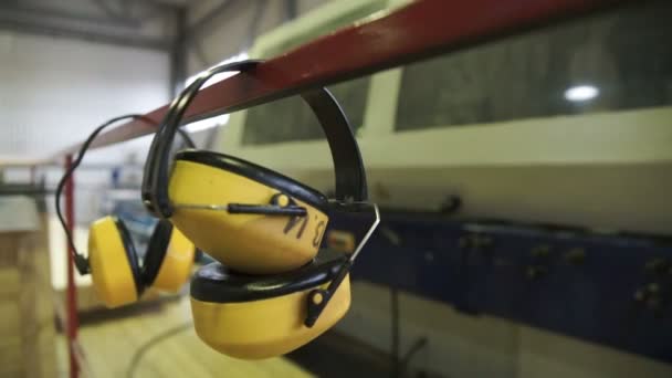 Factory equipment workers headphones, atmosphere — Stock Video