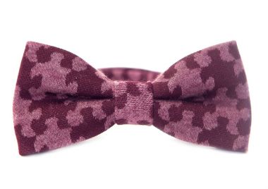 Yün desen bir bulmaca, papyon, el gibi iş, Eflatun ve koyu mor renkle