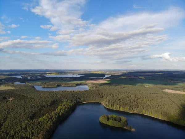 Letecký Pohled Křišťálově Čisté Jezero Krselinsee Lisostrovem Mecklenburg Vorpommern Braniborsko — Stock fotografie