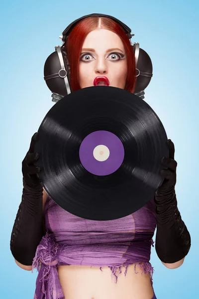 Gir sexy avec disque vinyle — Photo