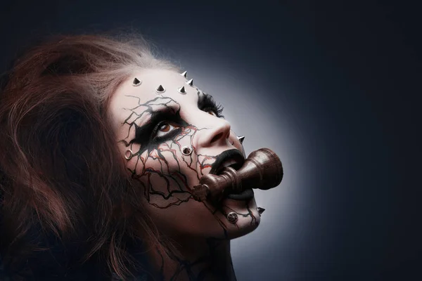 Maquillaje de halloween femenino — Foto de Stock