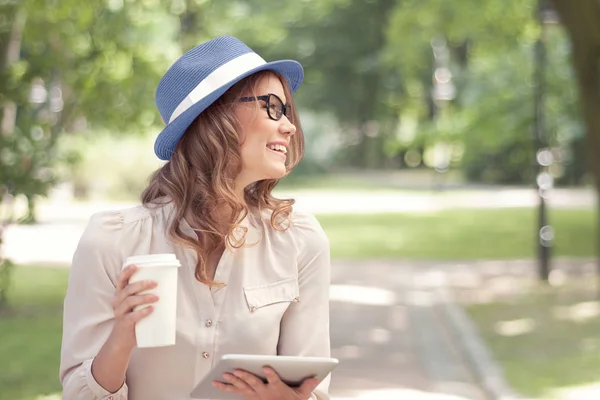 Happy young woman — Stock Photo, Image