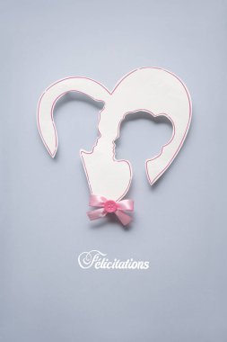 Yaratıcı Sevgililer konsept fotoğraf kağıt beyaz arka plan üzerinde bir çift.