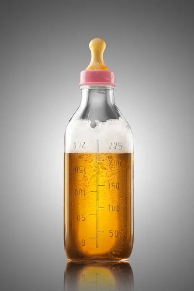 Feeding Bottle Nipple Full Beer Milk Replacement Babies — Stock Photo, Image