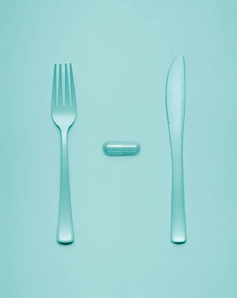 Creative Still Life Fork Knife Lunchtime Pill Served — Stock Photo, Image