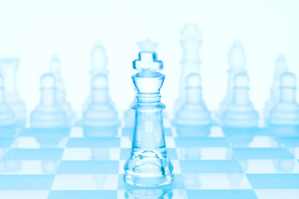 Chess Game Concept Icy Frosted King Standing Front Chess Pieces — Stock Photo, Image