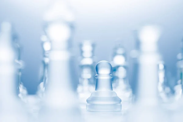 Fotografie Conceptuală Unui Pion Transparent Din Sticlă Tablă Șah — Fotografie, imagine de stoc