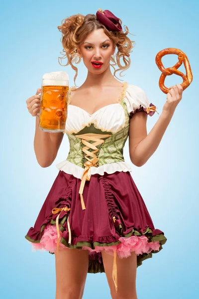 Giovane Cameriera Sexy Oktoberfest Indossa Abito Tradizionale Bavarese Dirndl Tenendo — Foto Stock