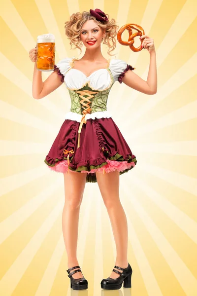 Beautiful Sexy Oktoberfest Waitress Wearing Traditional Bavarian Dress Dirndl Holding — Stock Photo, Image