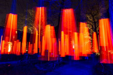 Amsterdam, Hollanda 'da 19 Aralık 2013' te düzenlenen Amsterdam Işık Festivali sırasında kentteki birçok sanat projesinden biri.