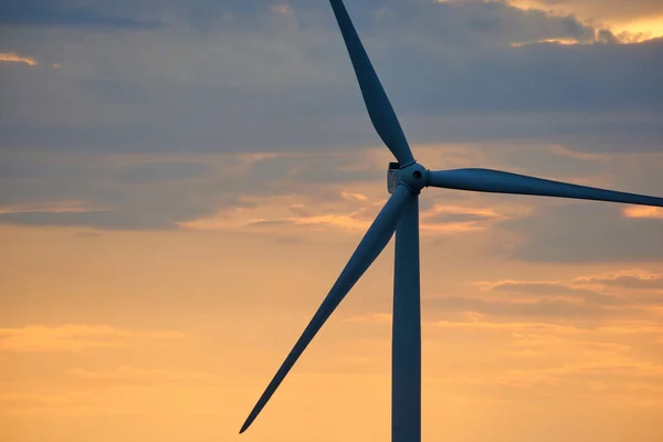 Wind power stations — Stock Photo, Image