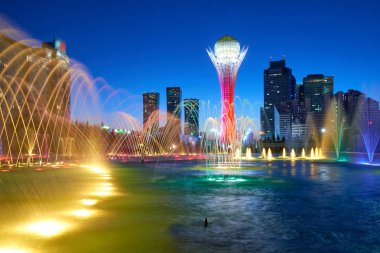 Astana cityscape. Renkli çeşmeler