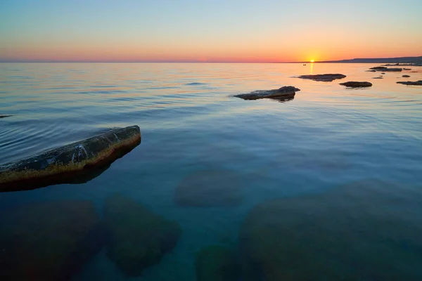 Wybrzeżu Morza Kamieni Zachodzie Słońca Nad Brzegiem Morza Kaspijskiego Morza — Zdjęcie stockowe