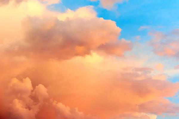 Fundo Céu Bonito Com Nuvens Cor Rosa Cor Rosa Bonita — Fotografia de Stock