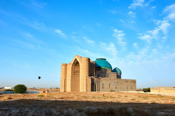 Mausoleo Khoja Ahmed Yasawi Ciudad Turquestán Patrimonio Humanidad Unesco Kazajstán — Foto de Stock