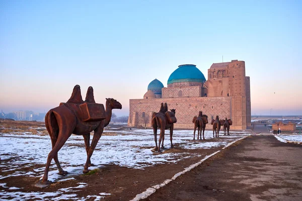 Mausoleo Khoja Ahmed Yasawi Ciudad Turquestán Patrimonio Humanidad Unesco Kazajstán — Foto de Stock