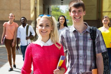 Birlikte yürüyüş dışında çeşitli öğrenci grubu