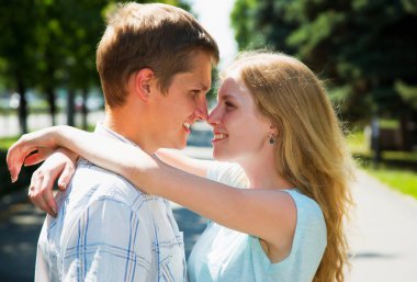 Aşık bir çiftin portresi