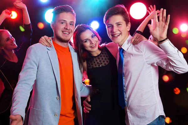 Jonge Mensen Plezier Een Partij — Stockfoto