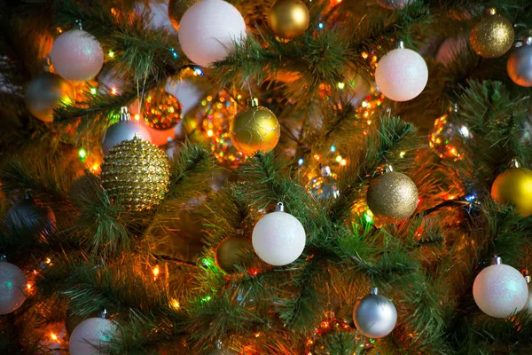 Christmas balls on the Christmas tree — Stock Photo, Image