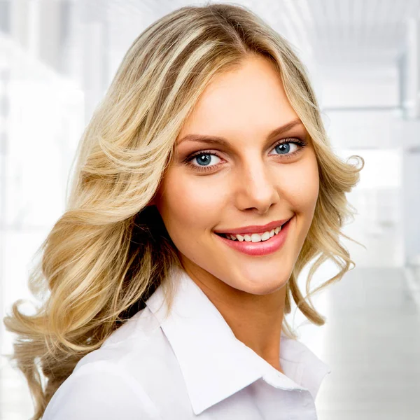 Modern business woman — Stock Photo, Image