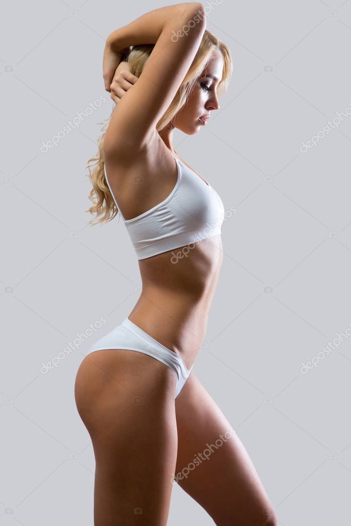 Mujer fitness en lenceria blanca Foto de stock chagin 172083906
