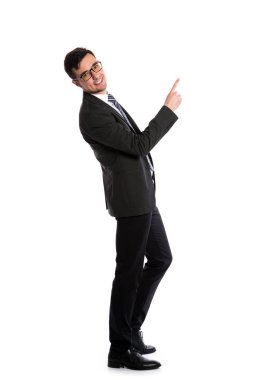 Gülümseyen işadamı de alan işaret