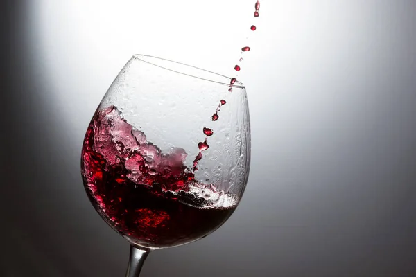 लाल वाईन स्प्लॅश — स्टॉक फोटो, इमेज
