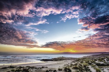 Galiçya sahilinde gün batımı