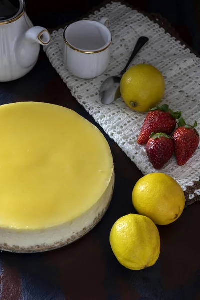 Lemon Cake Freshly Made Breakfast Snack Intention Make Dark Food — Stock Photo, Image