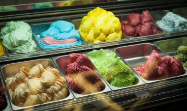 Dondurma üstü vitrin