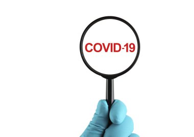 Coronavirus büyütme altında. Virüs Salgını Koruma Konsepti. Beyaz arkaplanda izole.