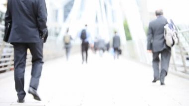 Çağdaş office commuters
