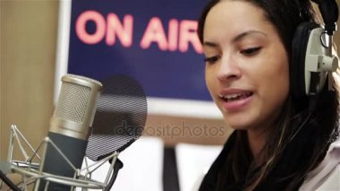 Radyo spiker üzerinde air