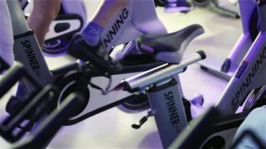 Sınıf iplik: pedal güç