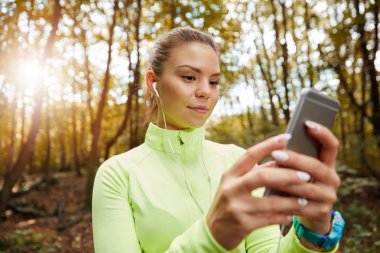 Koşu için çalma listesi seçme