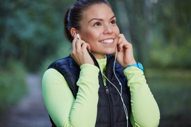 Müzik daha iyi hissetmemi sağlıyor