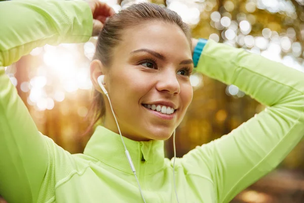 Koşu daha önce saç bağlama