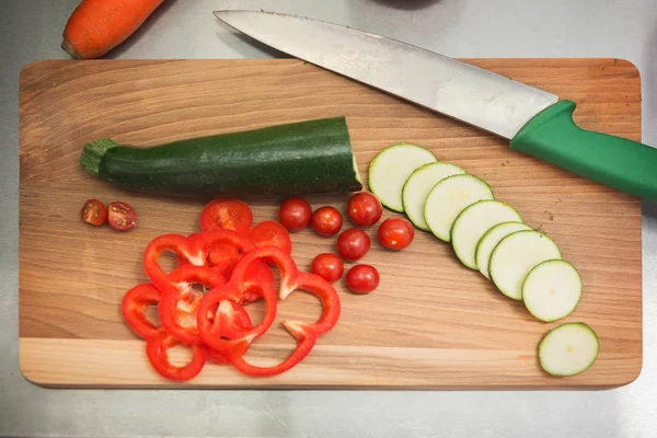 Green and red vegetables — Stock Photo, Image